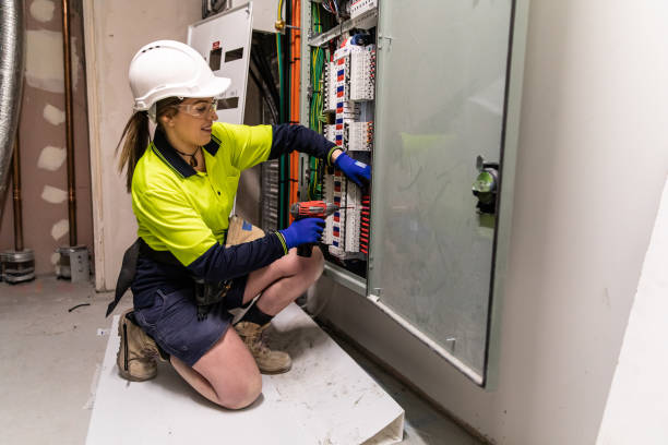 Best Best Electricians Near Me  in Cambridge, NE